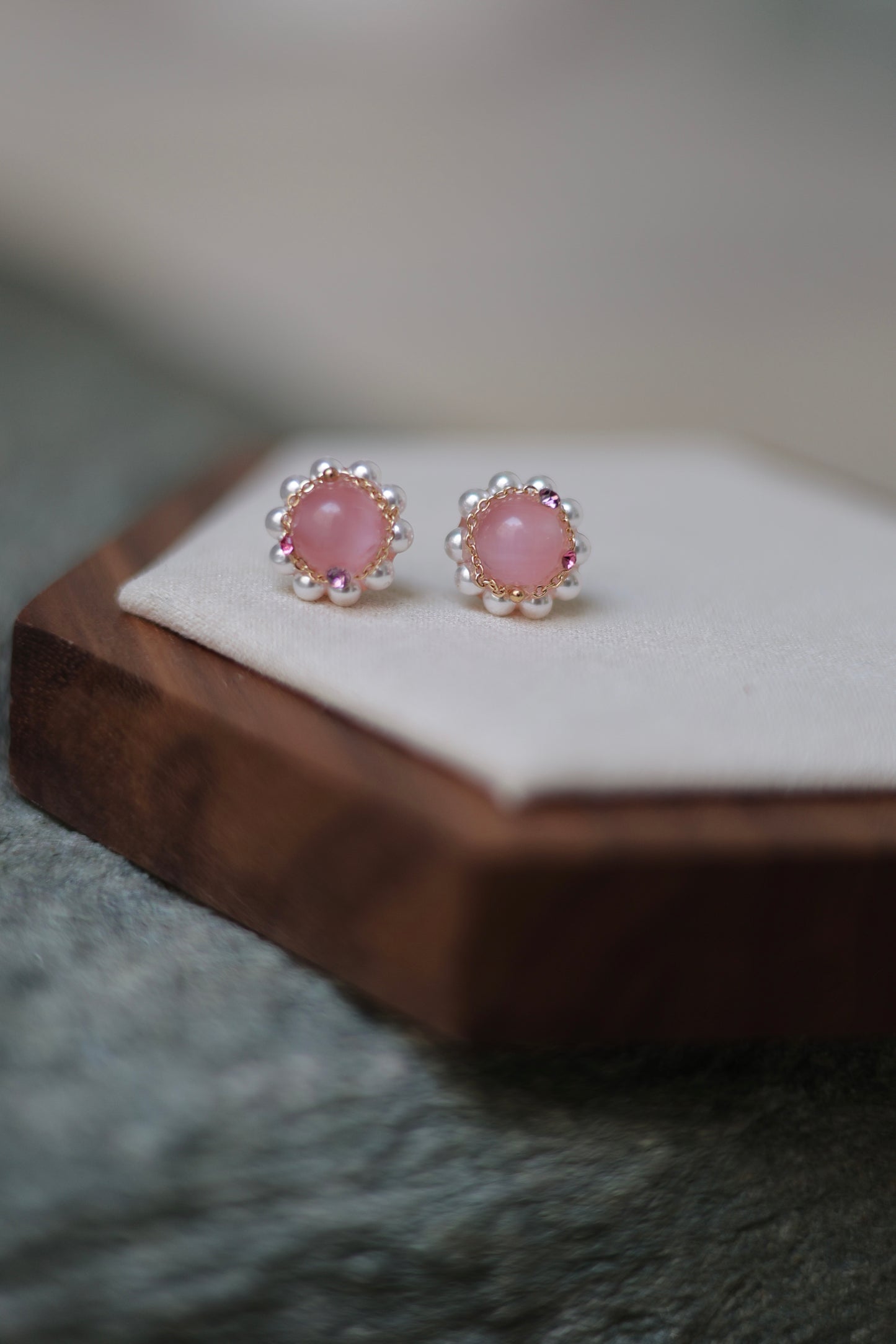 Petite Rosée · Blush Pearl Stud Earrings