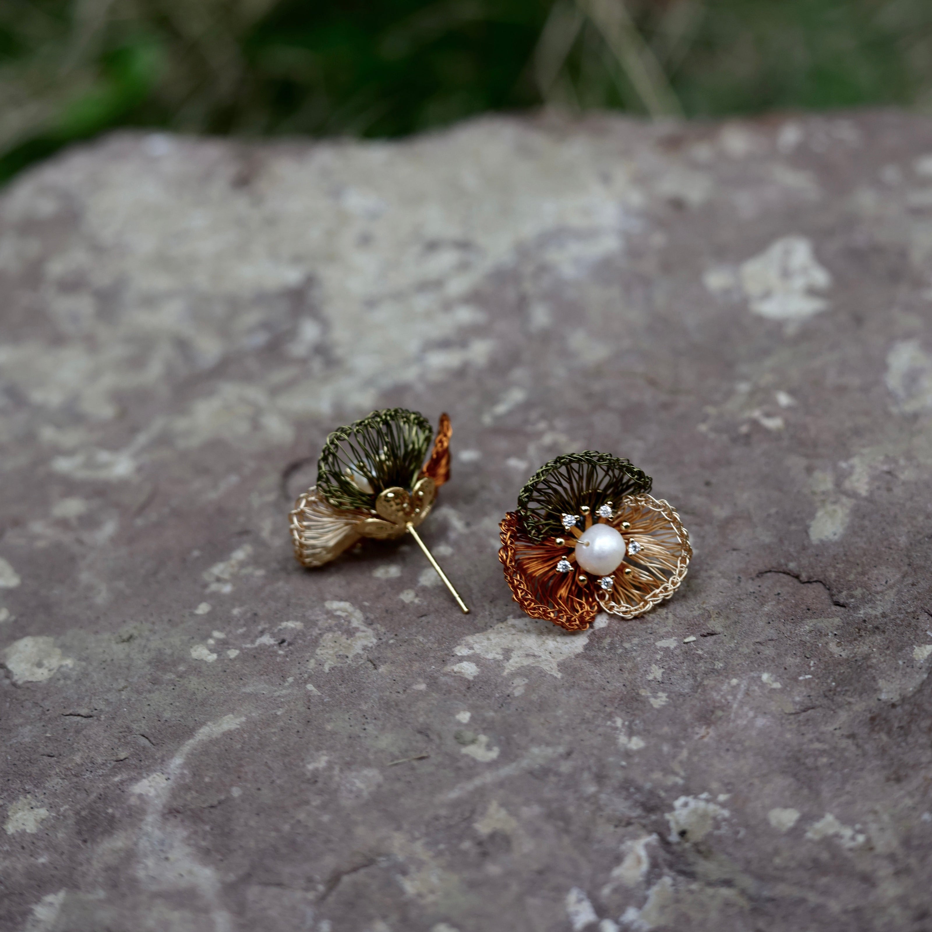 Earth tone petal pearl earrings detail