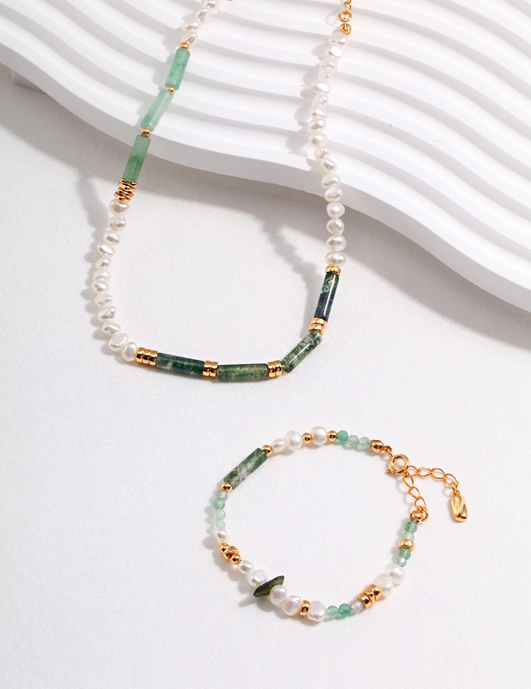 Jade Green Pearl Necklace