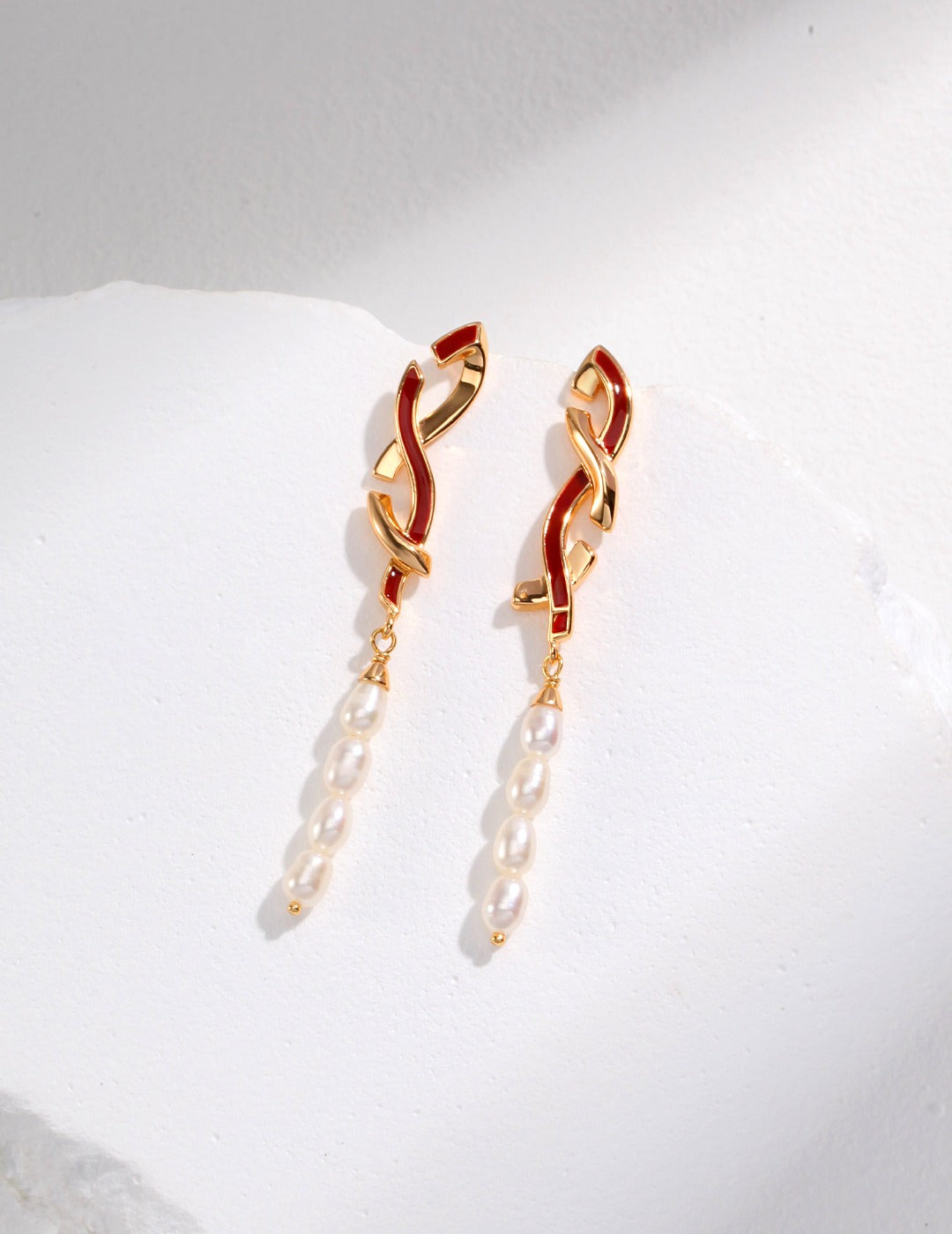 Ribbon Pearl Earrings