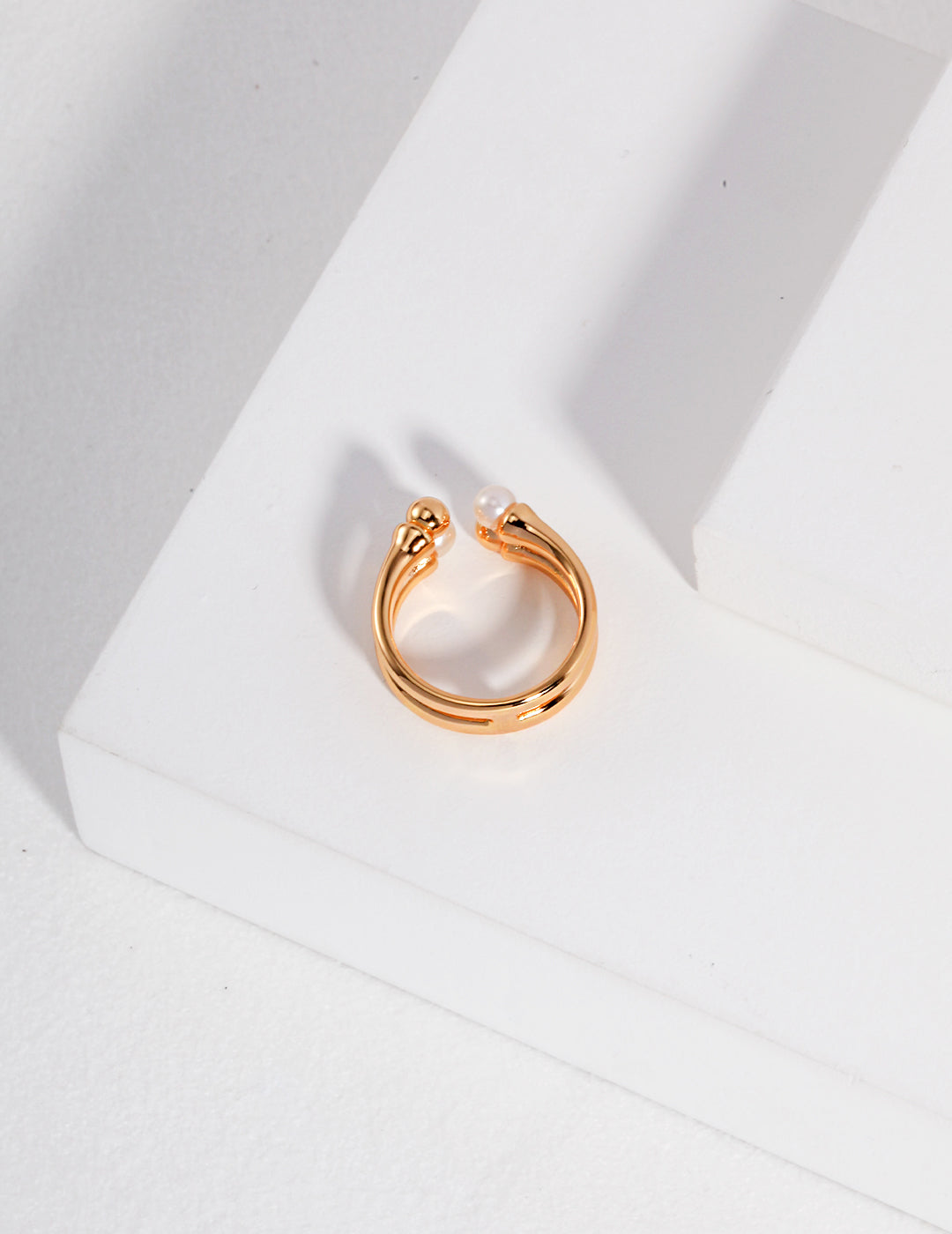 Double Pearl Ring