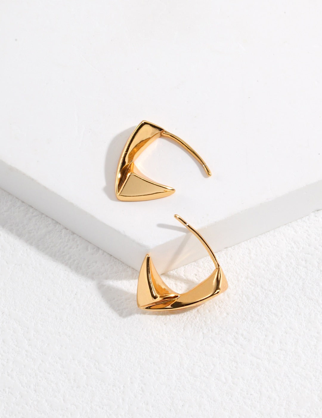 Simple Triangle Earrings