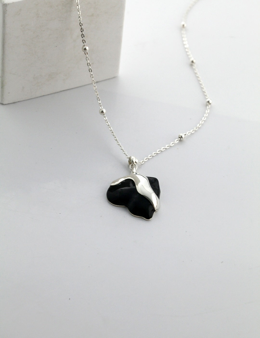 Flowing Heart Necklace