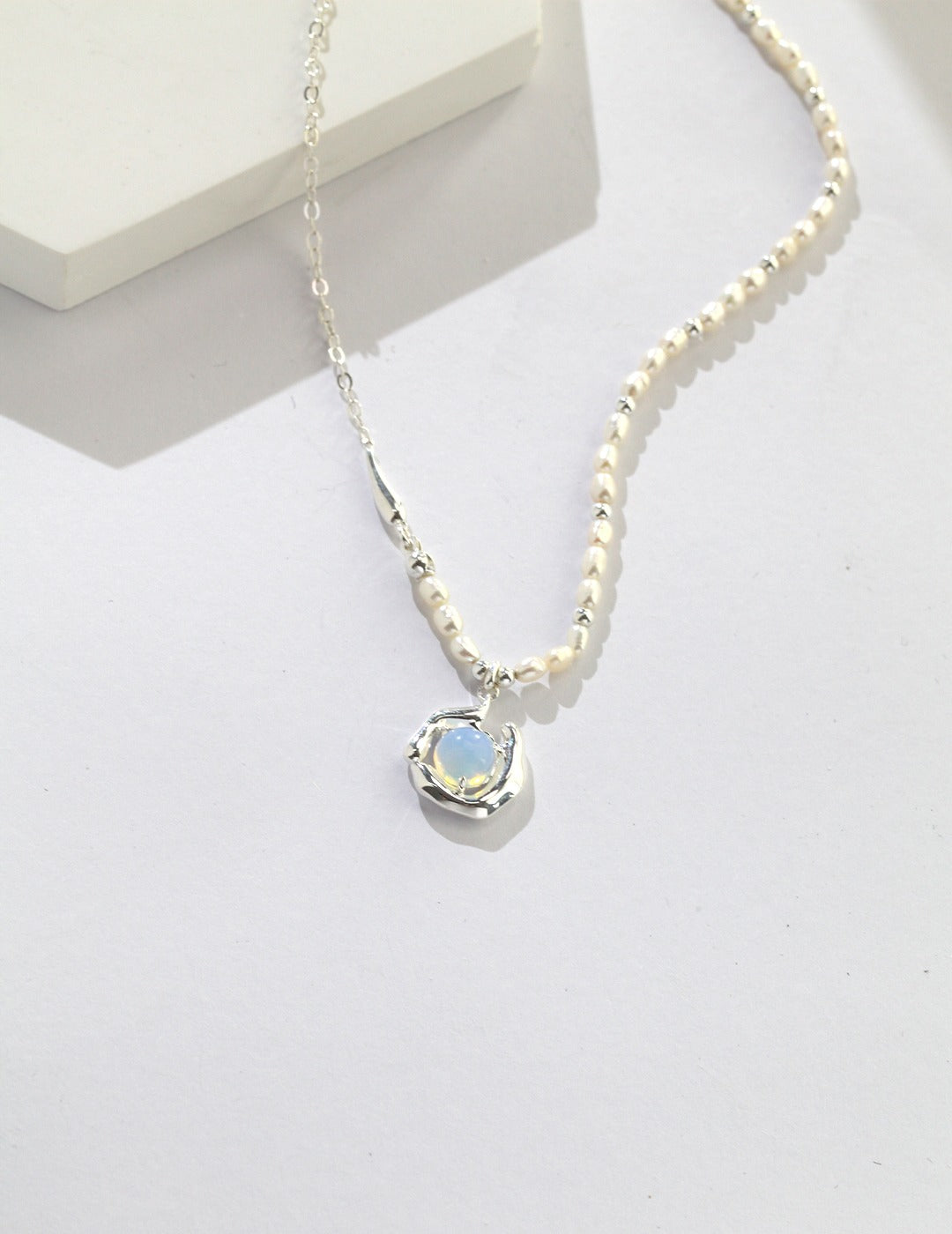 Irregular Opal Pearl Necklace